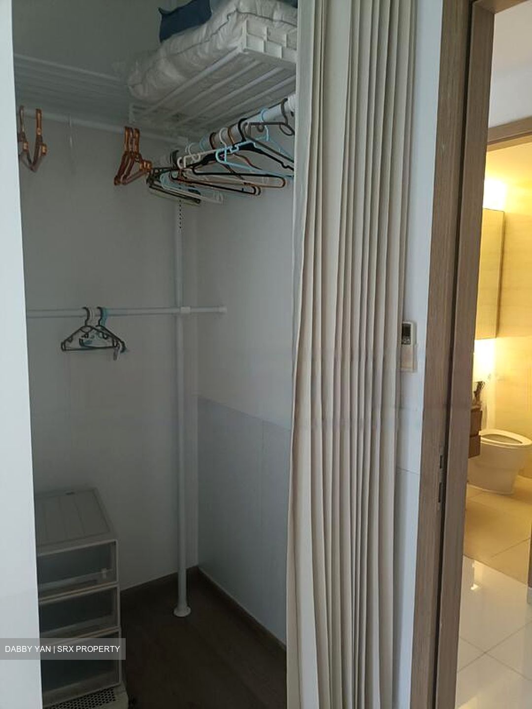 The Palette (D18), Condominium #460431081